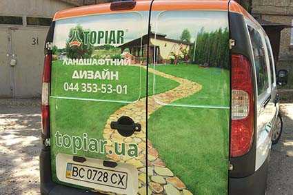 реклама на зад автомобиля