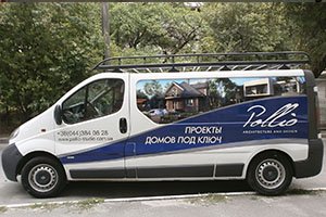 рекламные наклейки на Renault Trafic